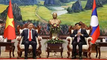 Minister of Public Security pays courtesy calls on Lao leaders
