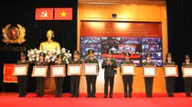 Deputy Minister Le Quoc Hung attends year-end conference of Department of Criminal Records and Archives