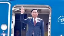 Top Vietnamese legislator arrives in Manila for official visit to Philippines
