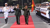 Deputy Defence Minister of Laos visits Vietnam