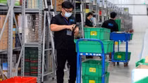 Online shopping continues to boom in 2022