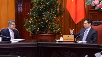 Vietnam seeks additional COVID-19 vaccine, drug support from AstraZeneca