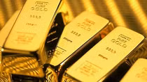 Gold prices climb to all-time high of nearly VND70 million per tael