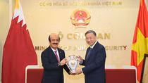 Minister To Lam receives outgoing Qatari Ambassador to Vietnam
