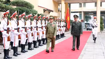 Minister To Lam hosts Lao counterpart