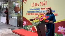“Ho Chi Minh Bookcase” in Hanoi gathers hundreds of valuable book titles