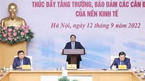 Conference continues seeking measures for achieving macro-economic targets