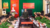 Deputy Minister Tran Quoc To visits Nghia Hung district police