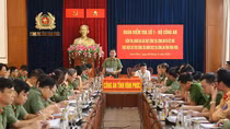 Deputy Minister Tran Quoc To inspects professional work of police in Vinh Phuc