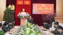 Public security health sector workers hard and effectively in COVID-19 prevention and control during Tet