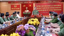 Minister To Lam visits Da Nang Municipal Police Department, Hospital 199