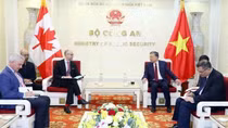 Vietnam keen on promoting security cooperation with Canada: minister