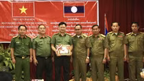 Thua Thien Hue police and mass organizations carry out activities to strengthen Vietnam – Laos relations