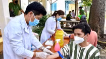Police in Mekong Delta provinces help ex-prisoners reintegrate to society