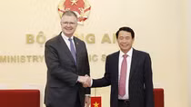 Deputy Minister Le Quoc Hung receives US Assistant Secretary of State Daniel Kritenbrink