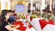 An Giang police promote ties with Khmer-Vietnam Association chapters in Cambodia