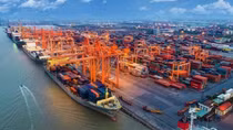 HCM City becomes first locality to achieve import-export of over US$100 bil