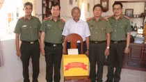 NA Defense and Security Chairman visits Tra Vinh