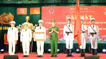 Police Department for Administrative Management of Social Order receives title of “Hero of the People's Armed Forces”