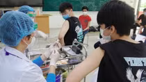 COVID-19 infections increase again as serious cases recorded
