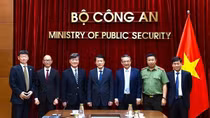 Minister Luong Tam Quang hosts Vice President of Japan Association of Public Health