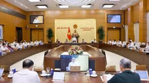 NA Standing Committee looks into draft law on civil aviation