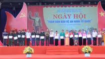 Deputy Minister Le Van Tuyen attends “All People Protecting National Security” Festival in Hoa Binh province