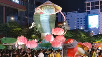 HCM City's Nguyen Hue Flower Street opens