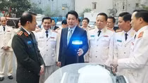 State President pays pre-Tet visit to Security Guard Command