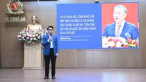 Young public security officers train in AI