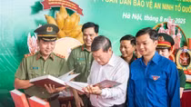“Vietnam People's Public Security Forces – 80 Years for a Peaceful Life” Exhibition opens in Hanoi