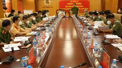 MPS Interim Front Command reviews task performance