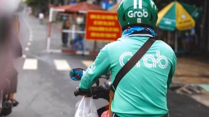 Southern localities resume operation as authorities ease COVID-19 restrictions