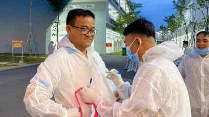 Health official in Binh Duong dismissed for neglecting COVID-19 prevention and control