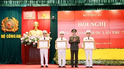 Senior public security officials presented with noble titles and orders