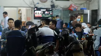 Health Ministry proposes suspending large gatherings during Tet holiday