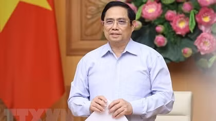 Vietnam hopes to receive more US support in COVID-19 combat: PM