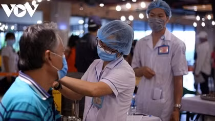 Approx. 100 million COVID-19 vaccine shots administered in Vietnam
