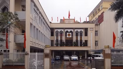 Disciplinary measures doled out to former officials of Hanoi, HCM City