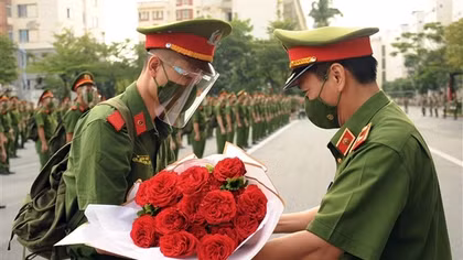 Public Security Ministry sends thousands of policemen to support pandemic-hit areas