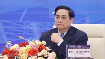 PM Chinh attends third annual Industry 4.0 Summit