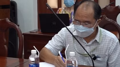Local health official dismissed for poor efficiency in COVID-19 prevention and control