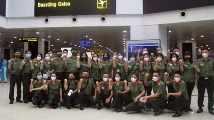 More public security medical workers sent to southern provinces