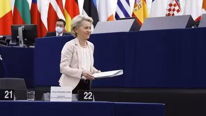 COVID: Omicron variant expected to be dominant in EU by mid-January, says von der Leyen