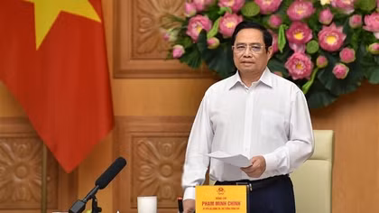 PM assures EU businesses of Vietnam’s COVID-19 prevention measures