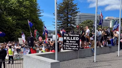 Thousands protest in New Zealand against COVID-19 rules
