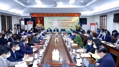 Book on Party General Secretary Nguyen Phu Trong’s article makes debut