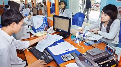 Hanoi removes 28 administrative procedures regarding investment