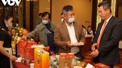 Over 200 local and Chinese businesses seek greater trade co-operation