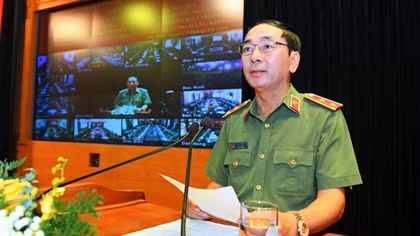 Public Security Forces study instructions of Party Central Committee on implementation of the Party Charter